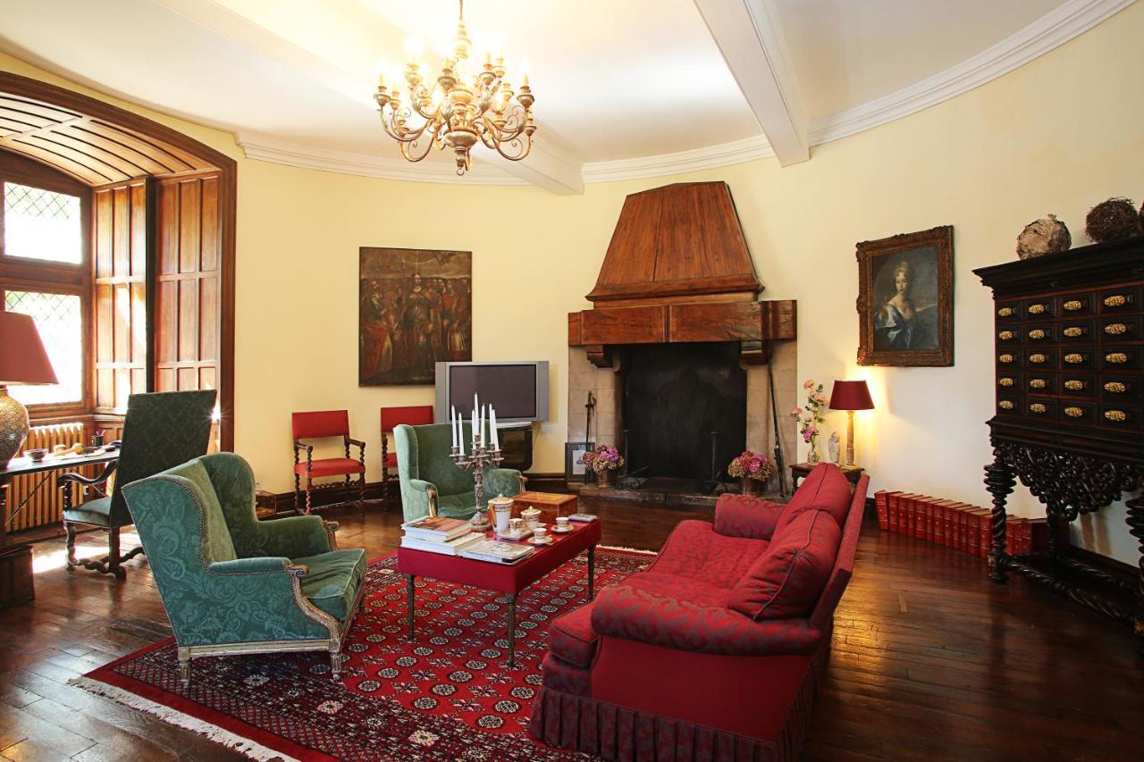 Chateau De Saint-Martory Екстериор снимка